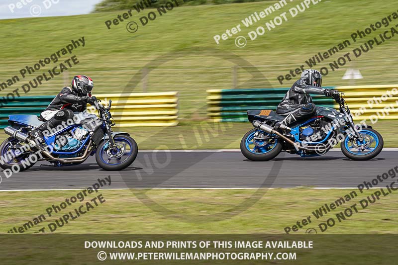 cadwell no limits trackday;cadwell park;cadwell park photographs;cadwell trackday photographs;enduro digital images;event digital images;eventdigitalimages;no limits trackdays;peter wileman photography;racing digital images;trackday digital images;trackday photos